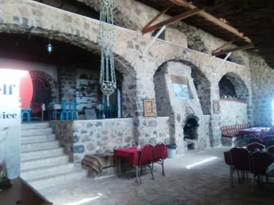 Trajan Guest House Al-Mughayer Exterior foto